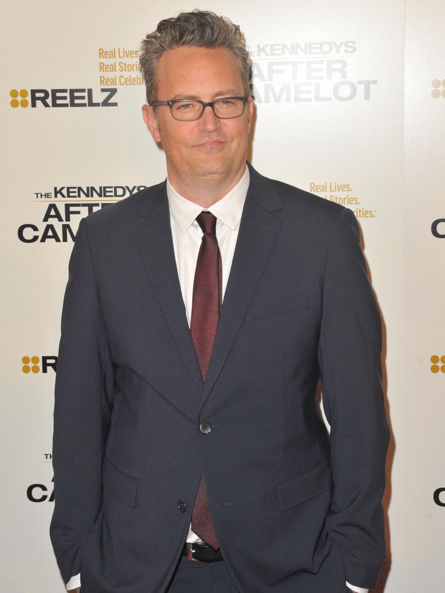 Die Polizei stellt die Ermittlungen zum Tod von Matthew Perry ein