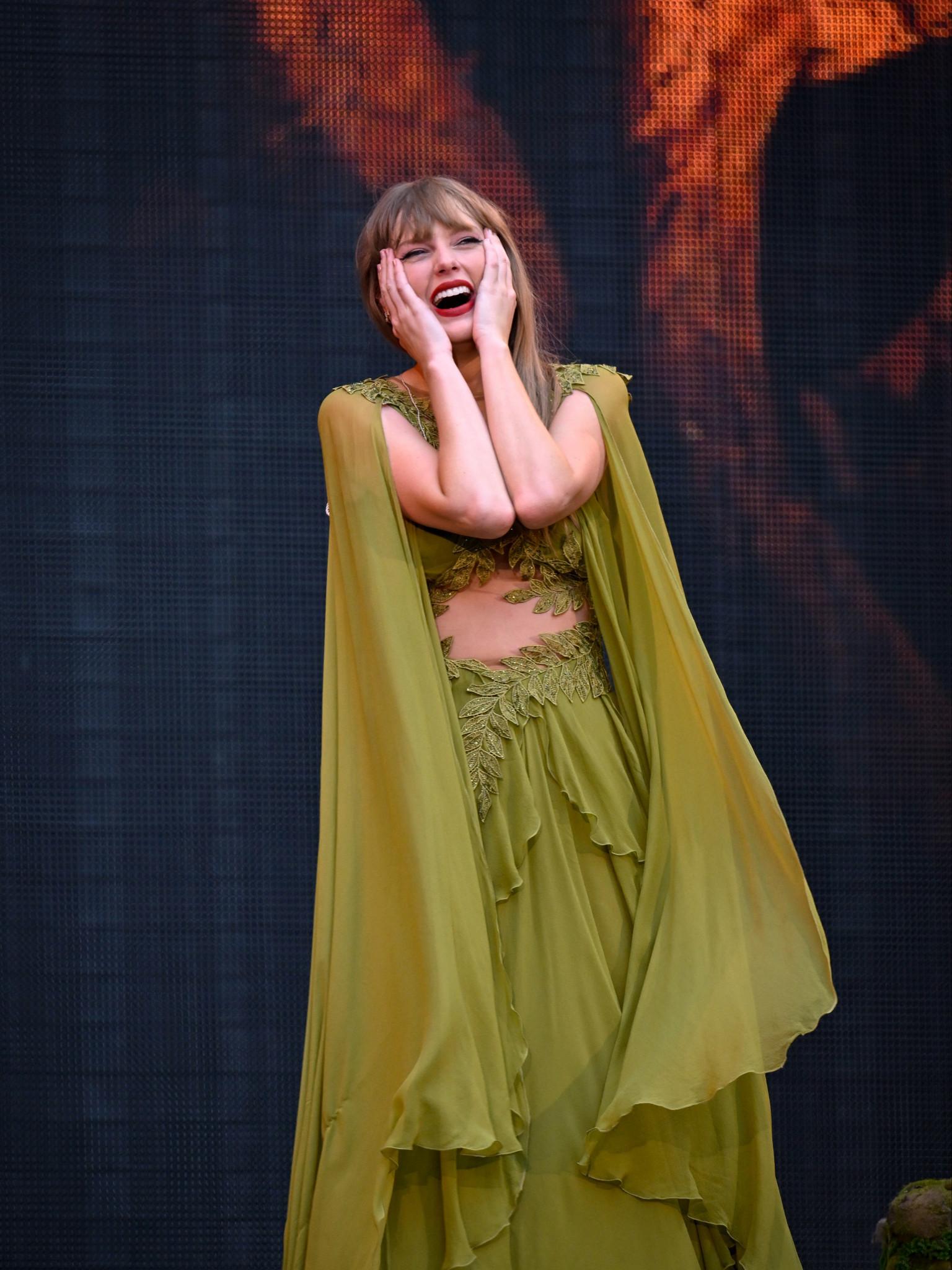 Taylor Swift sagt, sie habe mit ihrer 'Eras'-Tournee ,so viele Premieren' erlebt