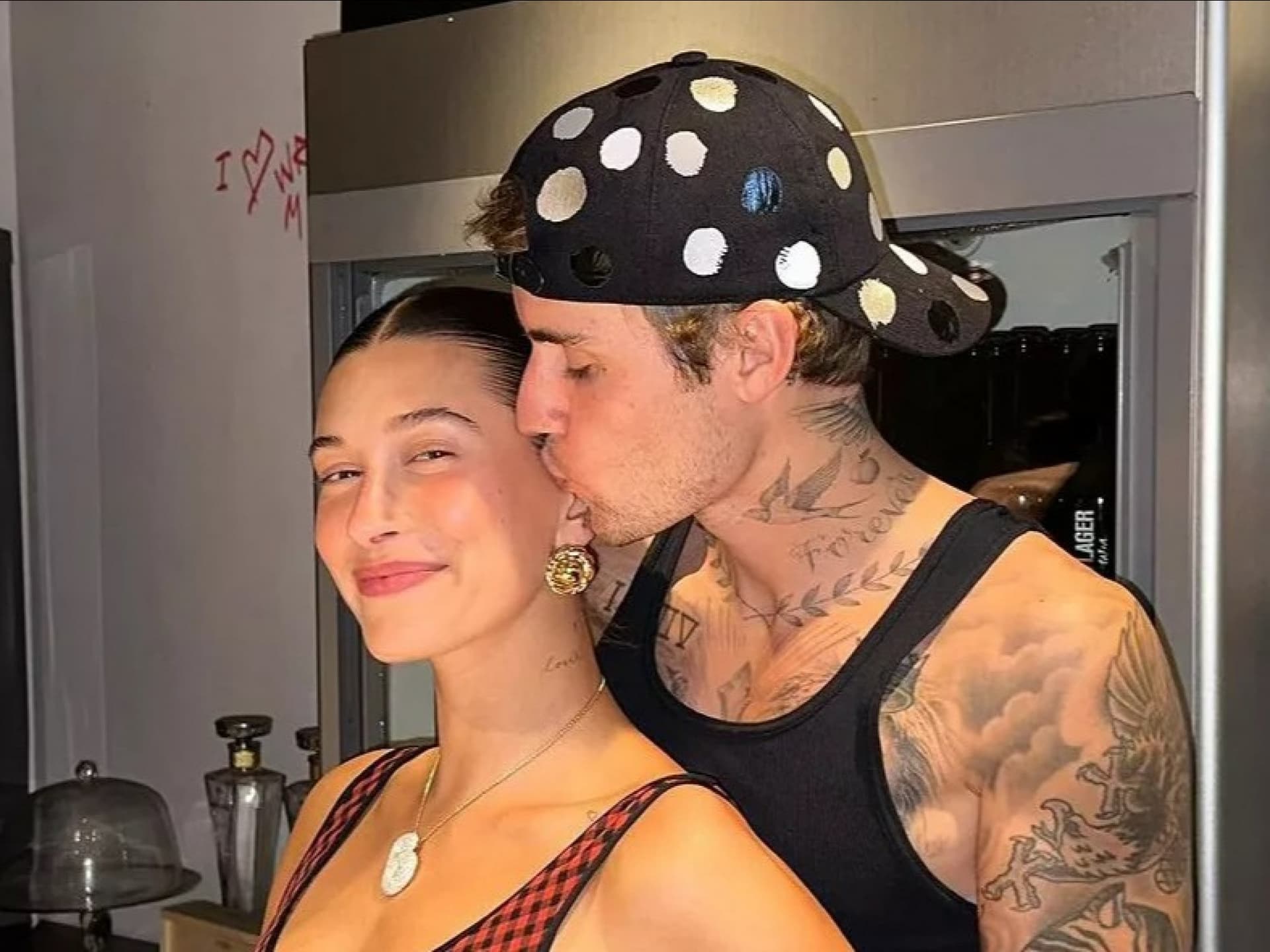 Justin Bieber schwärmt von seiner Frau Hailey anlässlich ihres fünften Hochzeitstages