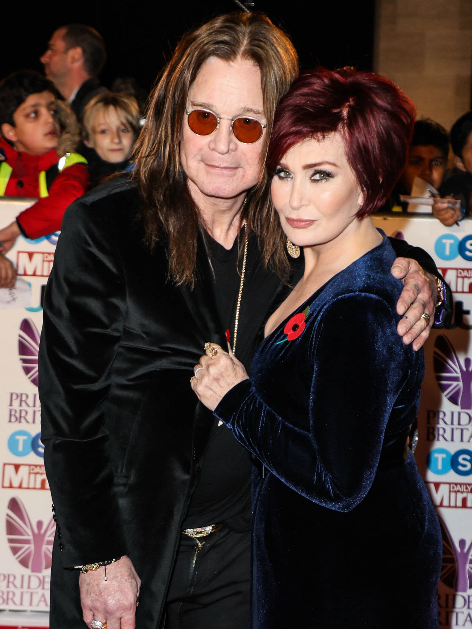 Sharon Osbourne unternahm Selbstmordversuch, nachdem sie von der vierjährigen Affäre ihres Ehemanns Ozzy erfuhr