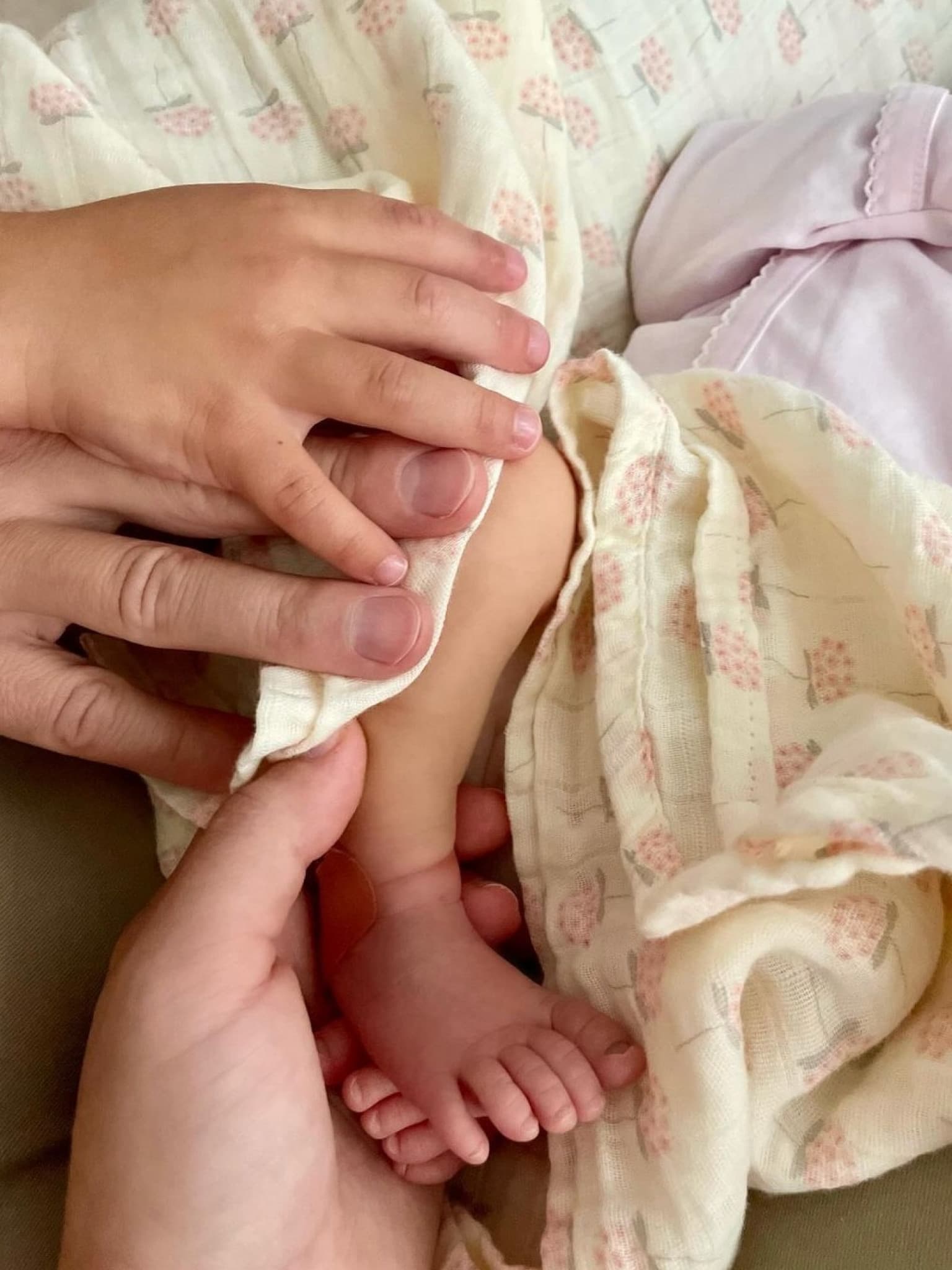 Lea Michele bringt ,Wunder'-Tochter zur Welt