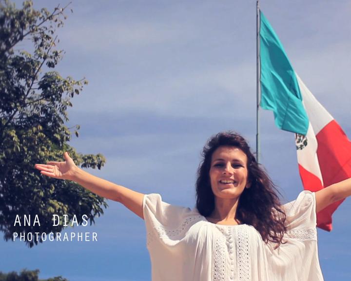 Playboy Lifestyle Traveling - Die mexikanische Riviera Maya ruft Dich… und sei dabei, wenn die Fotografin Ana Dias und ihre Muse Jackie Almeida die traumhafte Kulisse genießen…