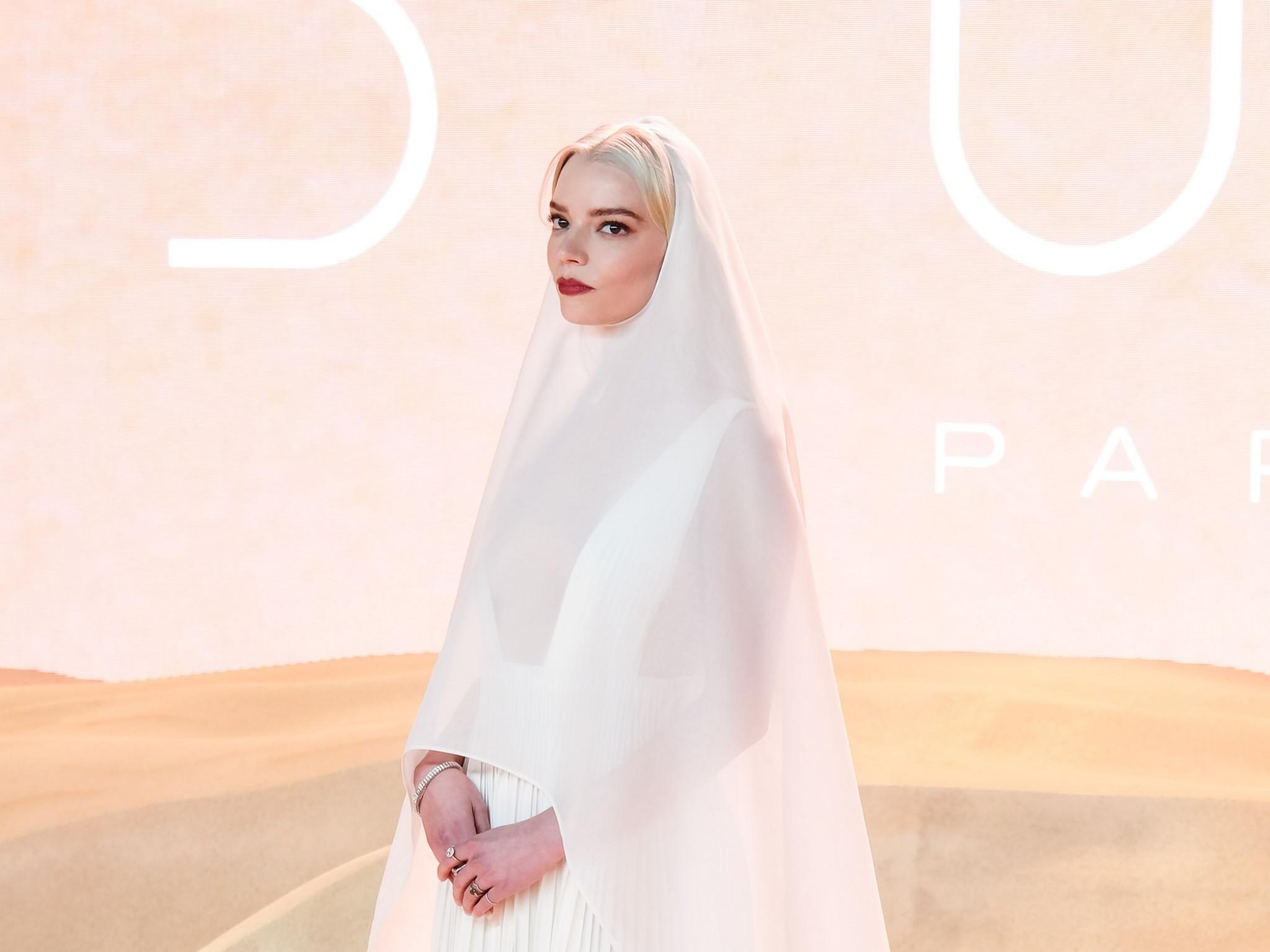 Anya Taylor-Joy plaudert über geheime Hochzeit