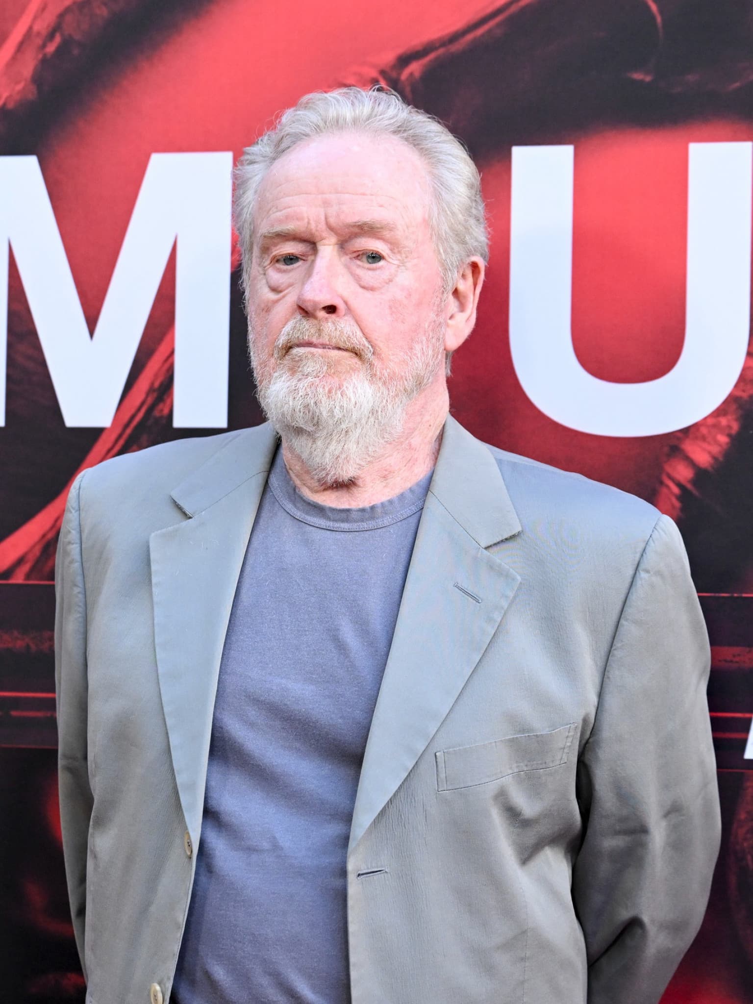 Ridley Scott behauptet, Denzel Washingtons gleichgeschlechtlicher Kuss in ,Gladiator II‘ habe ,nicht stattgefunden'.