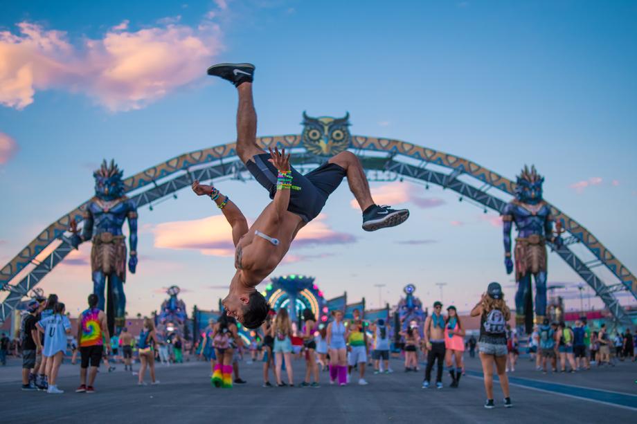 EDC 2016: Vielfalt, Solidarität und die coolste Hochzeitskapelle der Welt