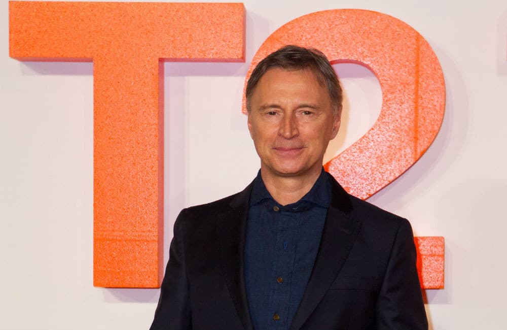 Robert Carlyle: So außergewöhnlich war der ‚James Bond‘-Dreh