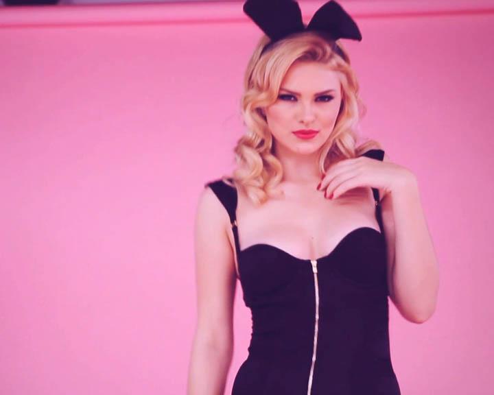 Playboy Lifestyle & Traveling: Playboy Abroad Episode 4 - Ab nach Warschau in Polen...und das sogar hinter den Kulissen…