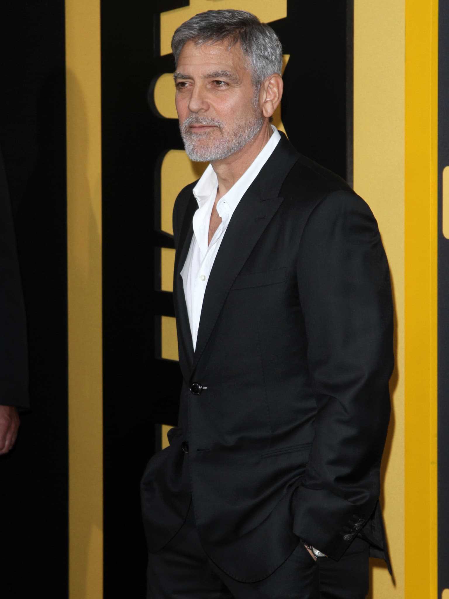 George Clooney und Adam Sandler spielen die Hauptrollen in einem neuen Netflix-Film