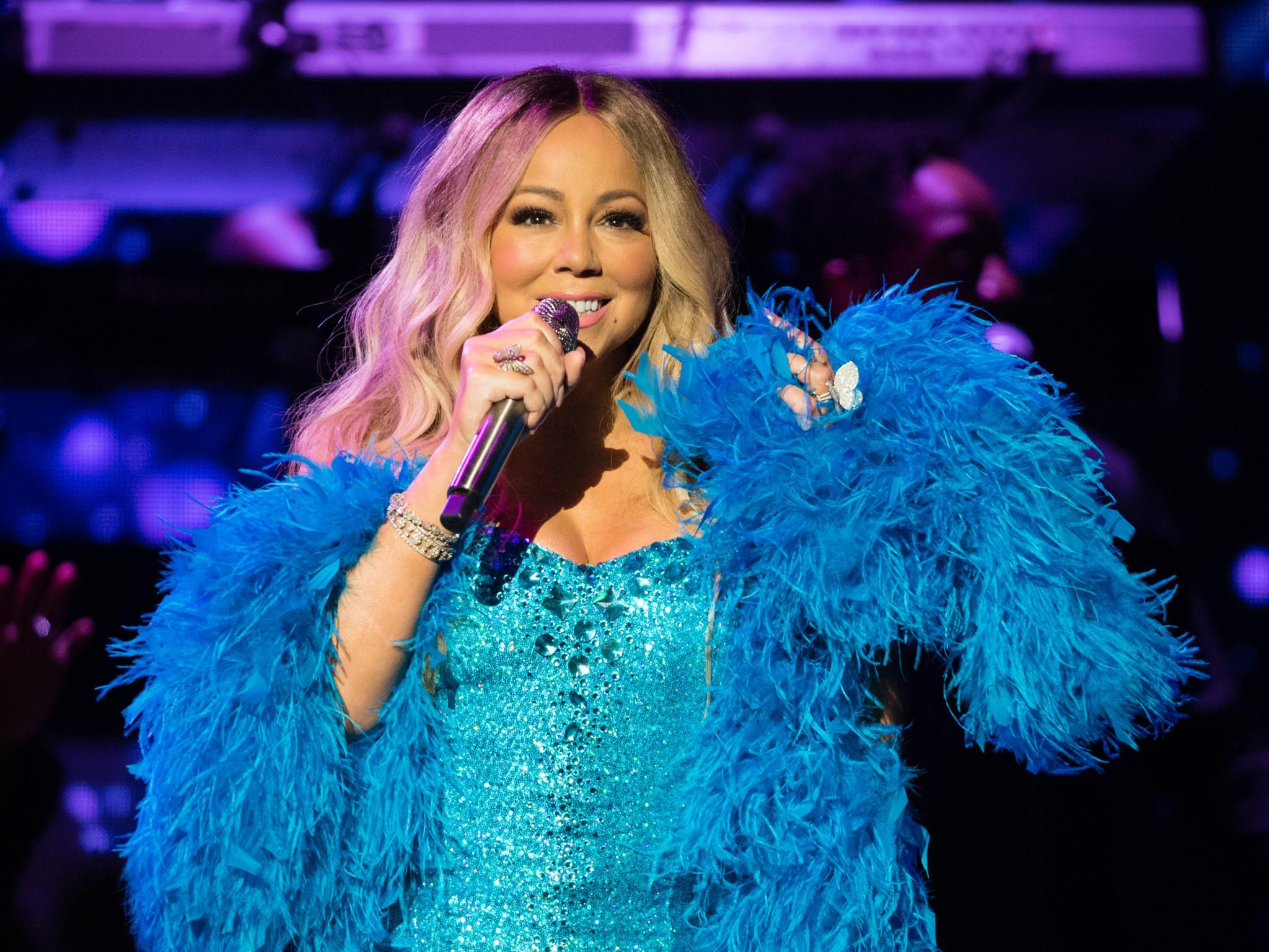Mariah Carey hatte ,ein paar harte Wochen' nach dem tragischen Tod von zwei Familienmitgliedern