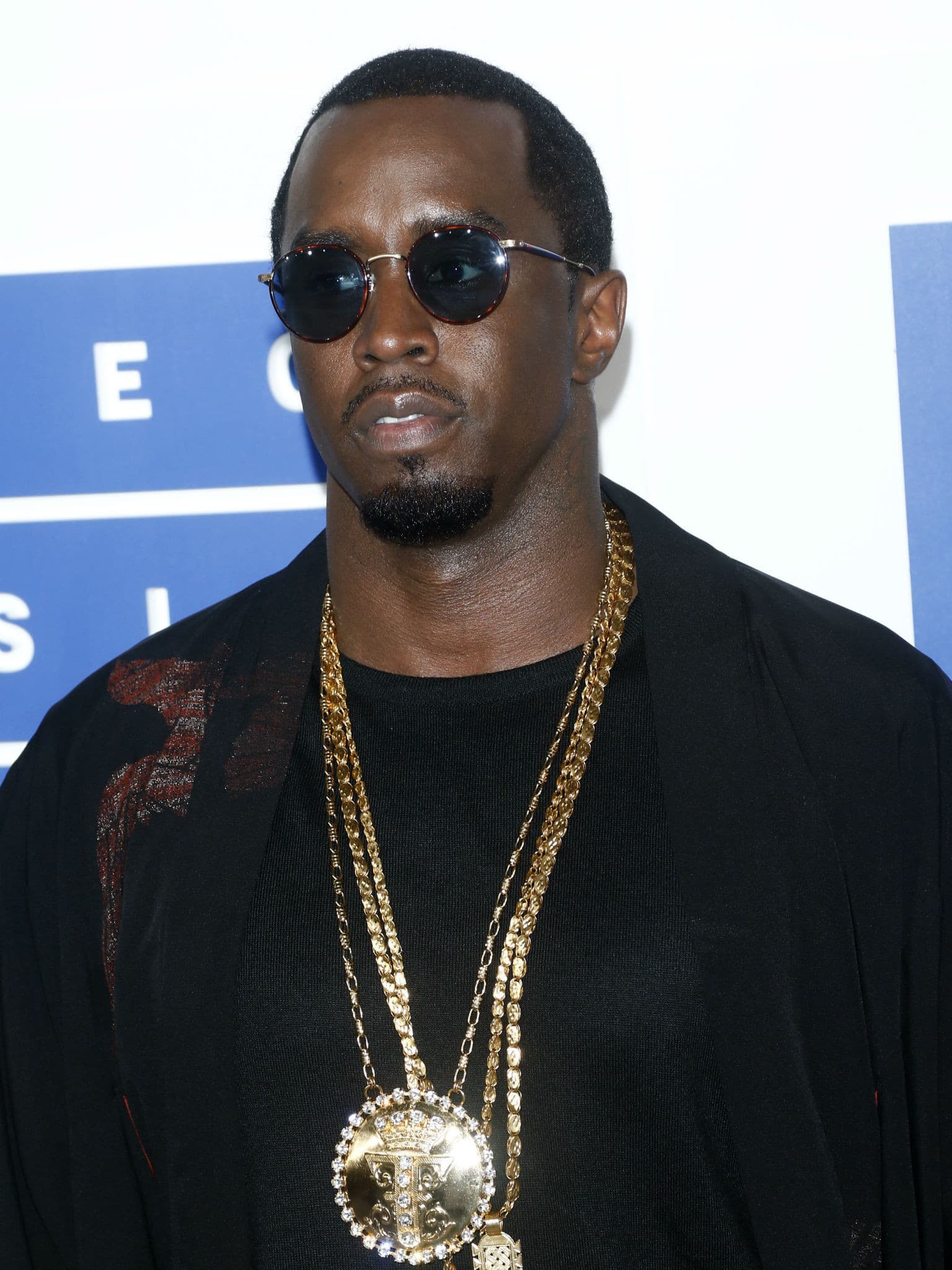 Sean „Diddy“ Combs ist am Montag (16. September) verhaftet und in Gewahrsam des Bundes genommen worden