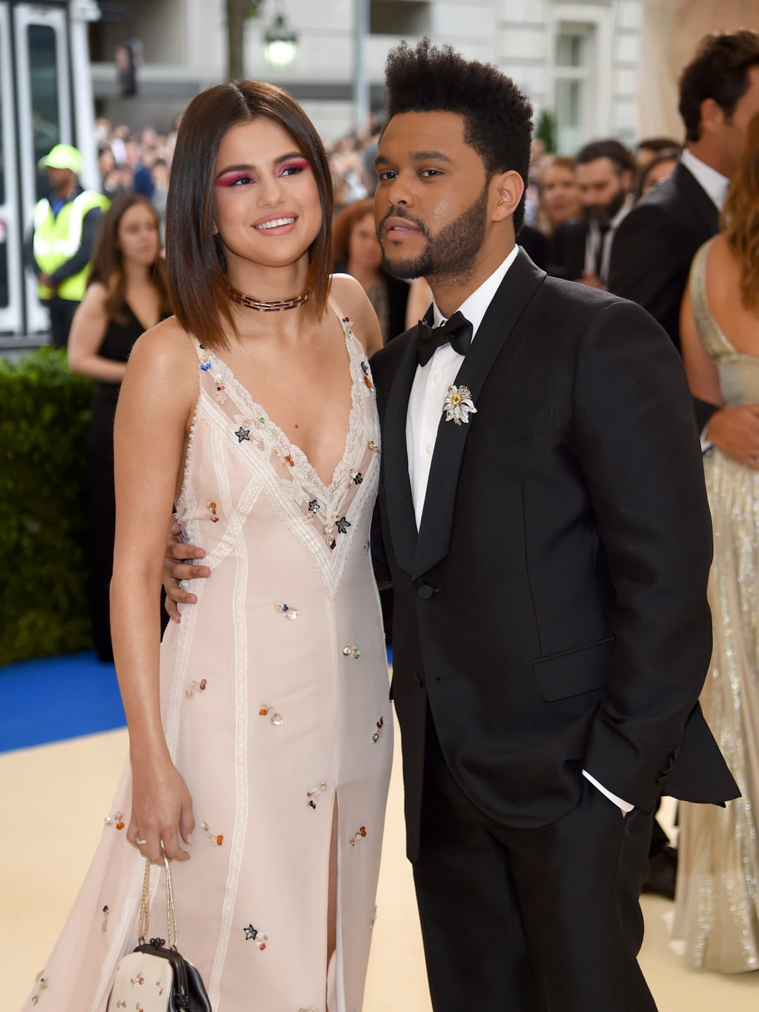 Selena Gomez dementierte, dass ihr neuer Song 'Single Soon' von The Weeknd handelt