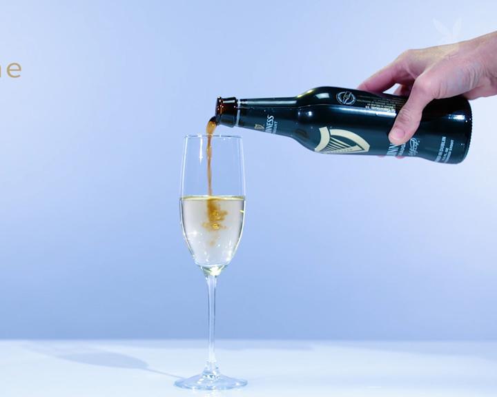 Playboy Lifestyle - Kochen und Genießen Special - Passend zum Muttertag gibt Playboy in diesem Video feinste Rezepte für edle Champagner-Cocktails