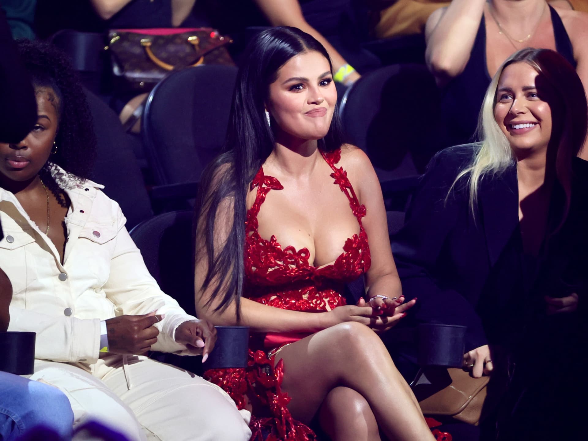 Selena Gomez: Fies zu Sängerkollegin Olivia Rodrigo