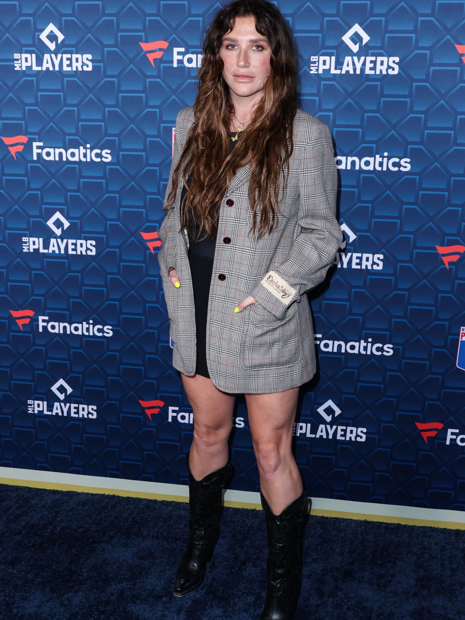 Kesha wäre im 'Januar fast gestorben', nachdem sie ihre Eizellen einfrieren ließ