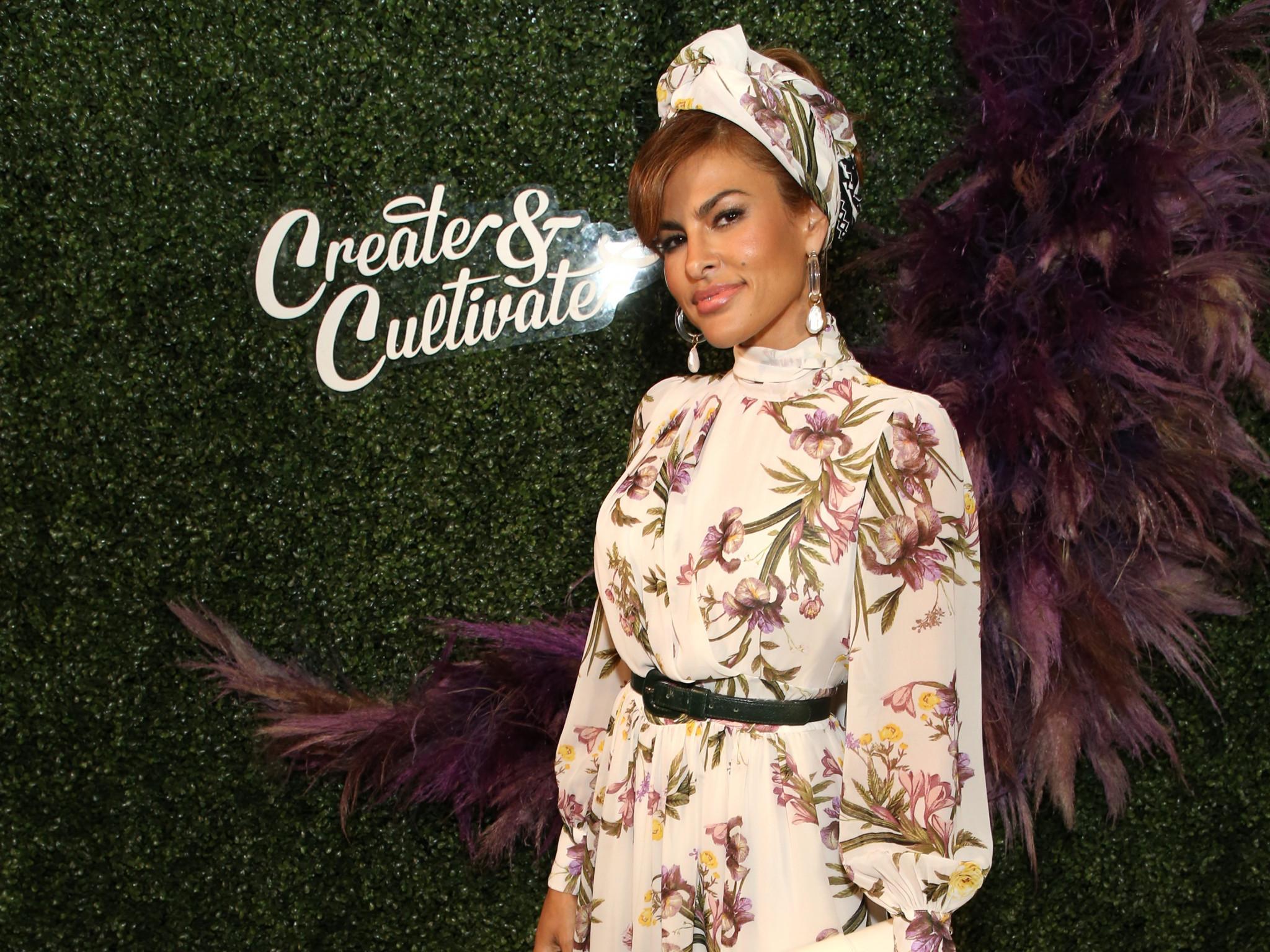 Eva Mendes sagt, sie und Ryan Gosling hätten eine „nonverbale Vereinbarung“ getroffen, dass sie eine Mutter sein würde, die mit den Kindern zu Hause bleibt