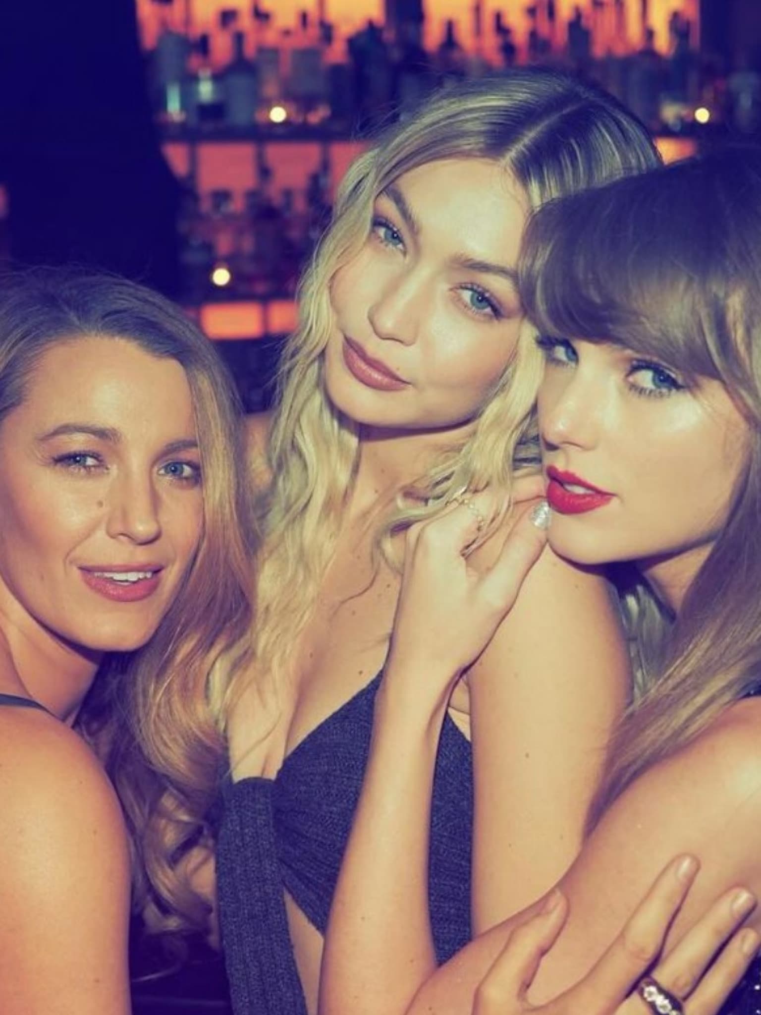 Taylor Swift hat ihren 34. Geburtstag mit einer mit Stars besetzten Party in New York gefeiert