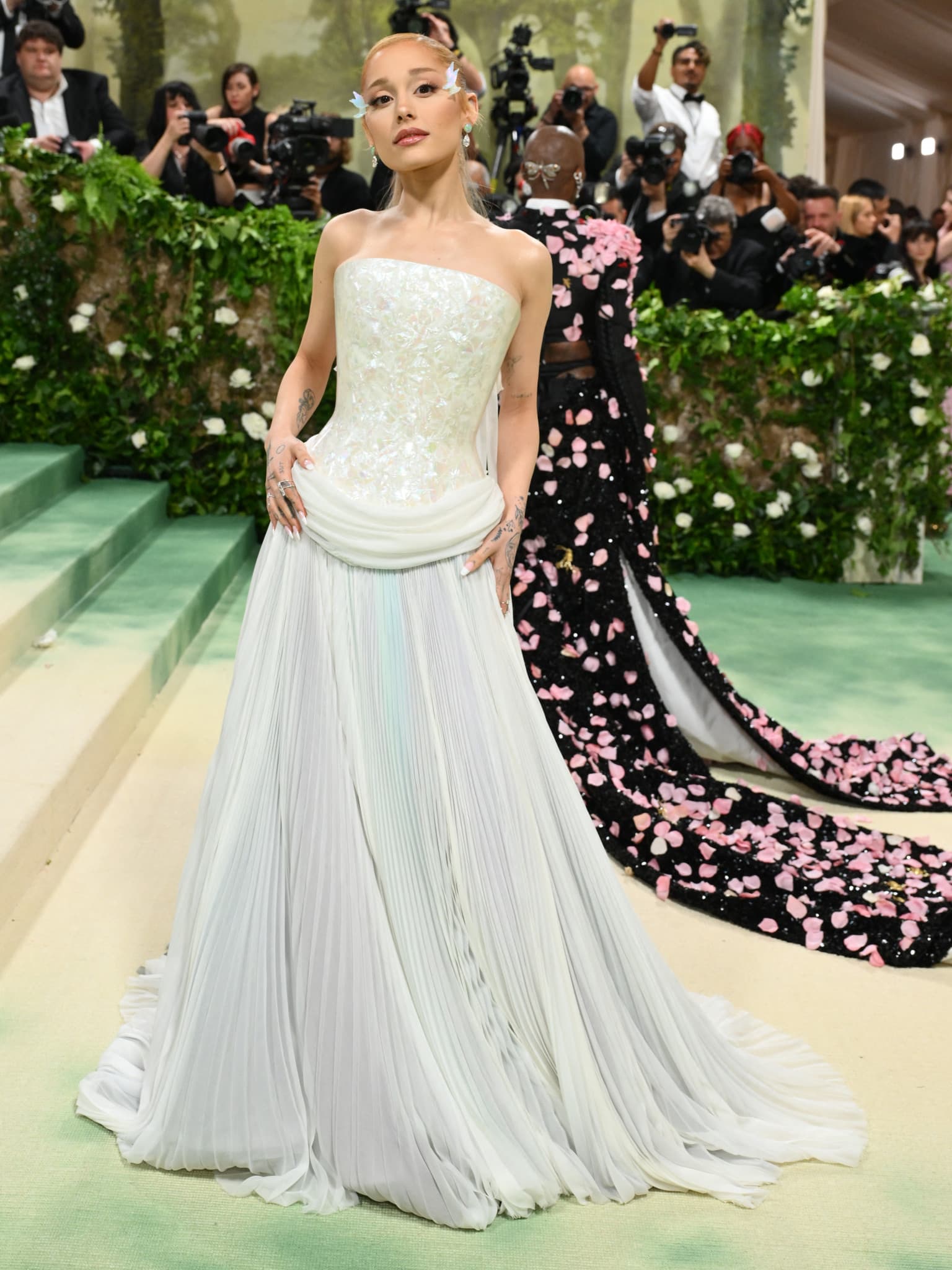 Ariana Grande ändert ihre Stimme aus ,gesundheitlichen' Gründen