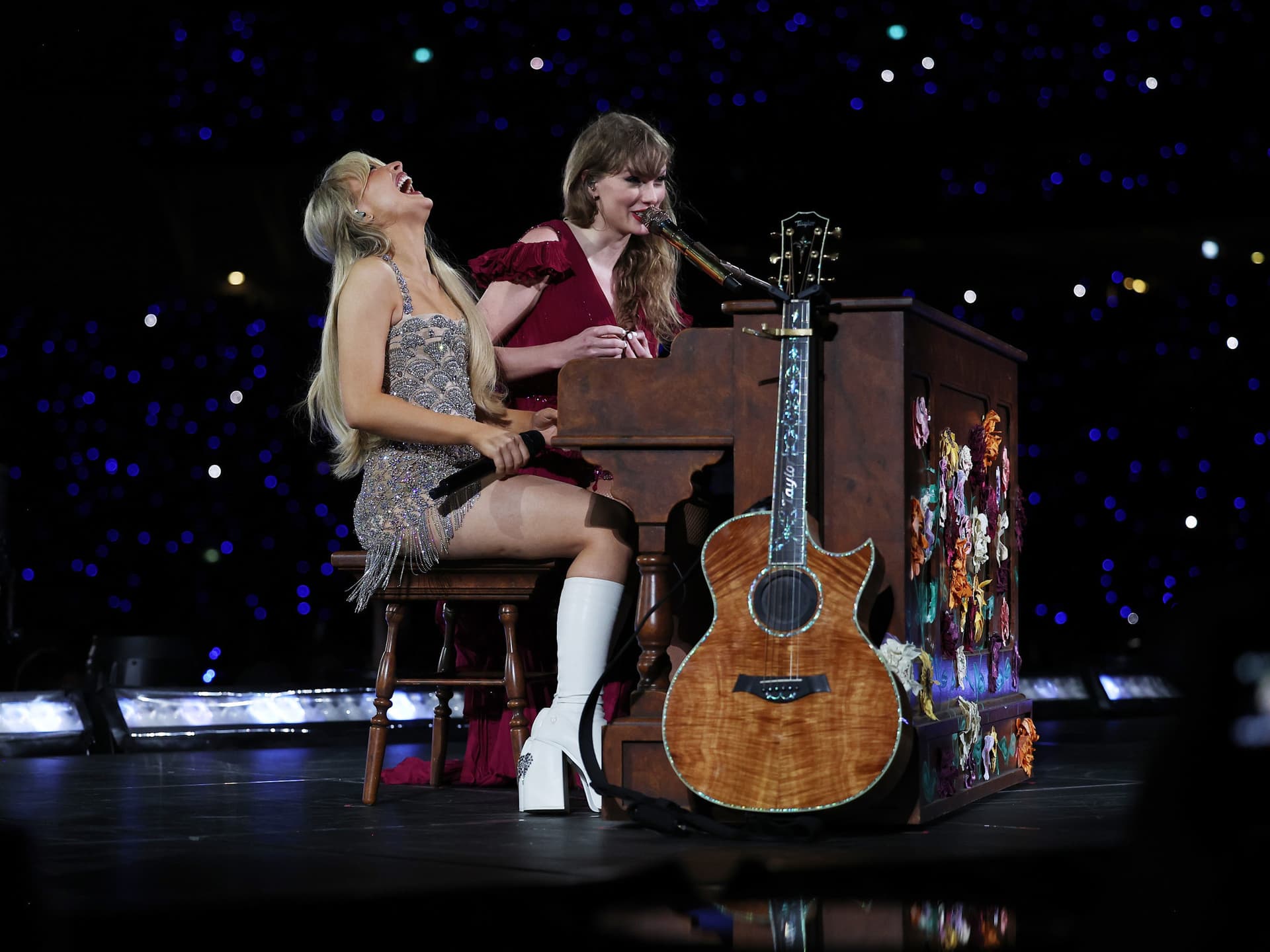 Taylor Swift: Großes Lob von Sabrina Carpenter