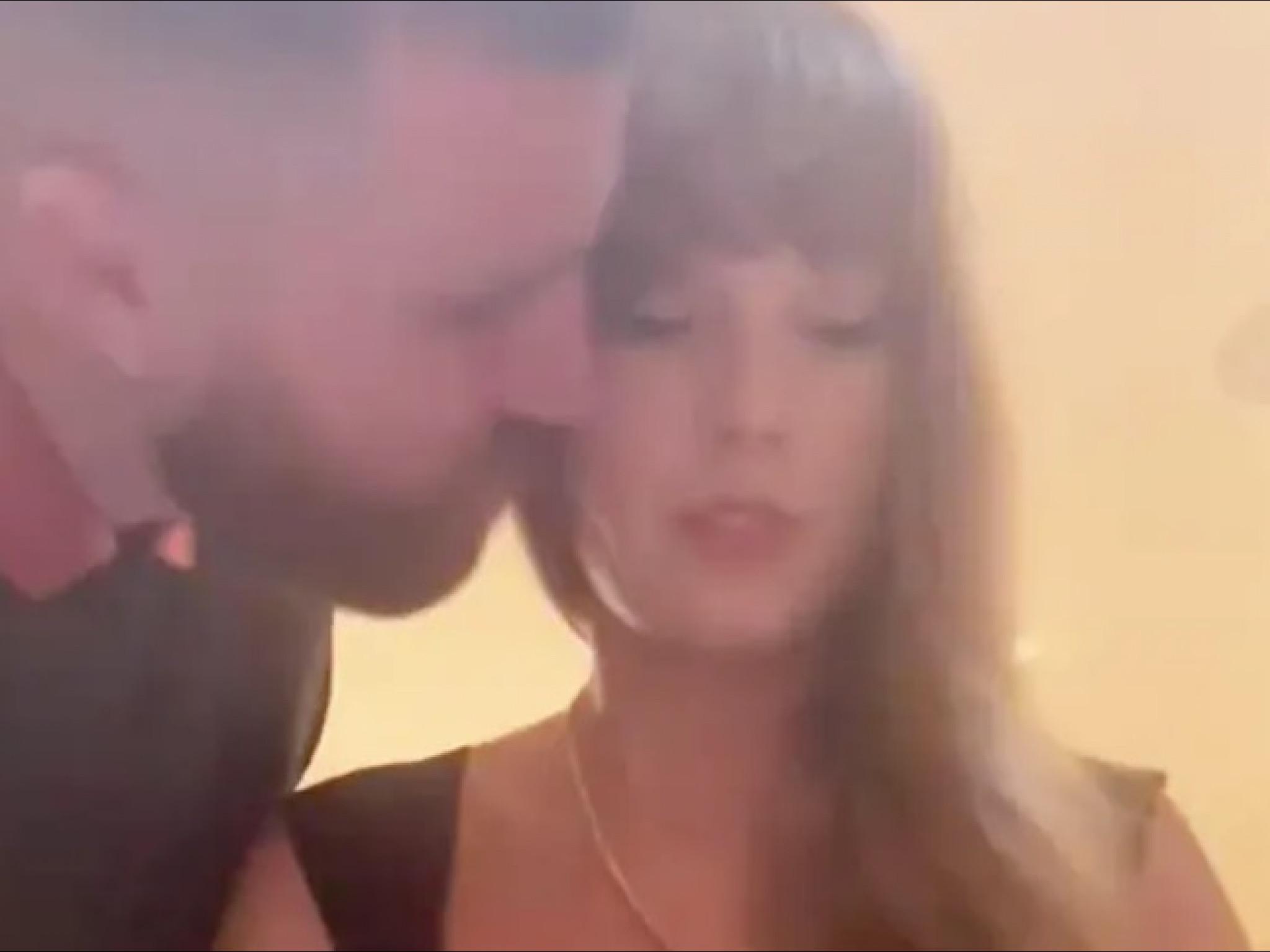 Enger Freund von Travis Kelce schwärmt davon, dass der NFL-Star und Taylor Swift ,hoffentlich bald' heiraten werden