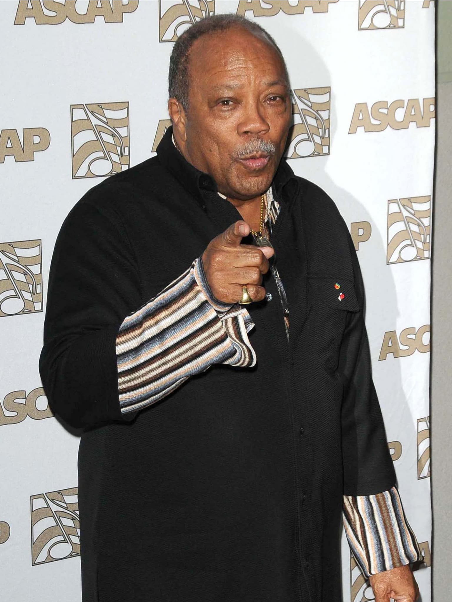 Will Smith zollt seinem ,Mentor' Quincy Jones Tribut.