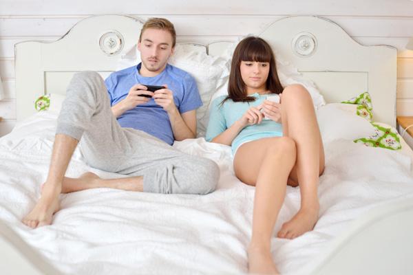 Dieser Statistiker glaubt, dass Smartphones Ihr Sexualleben ruinieren