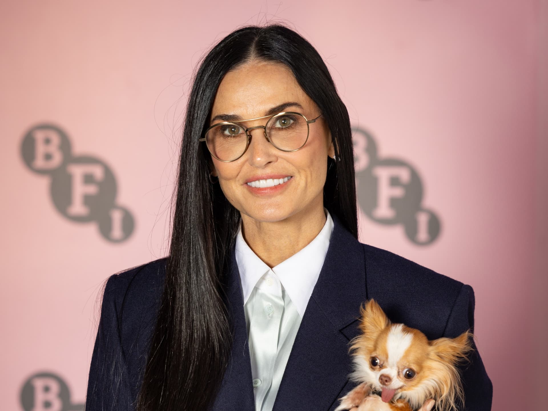 Demi Moore sagt, dass ihr Ex-Partner Bruce Willis ,stabil' sei