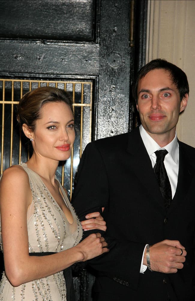 Angelina Jolies Bruder soll sein Leben nach ihrer Trennung von Brad Pitt verändert haben,