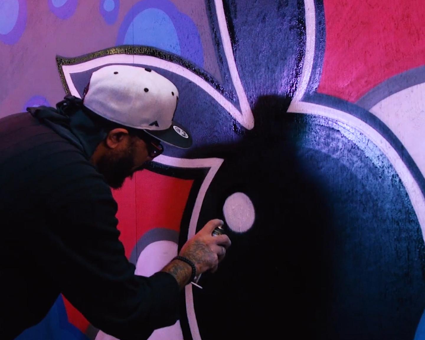 Playboy Lifestyle - World of Playboy - Lerne Tex Moton kennen, seines Zeichens begnadeter Graffiti Künstler aus New York und Gründer von YUMS, und dieses nur hier exlusiv bei Playboys Short Docs.