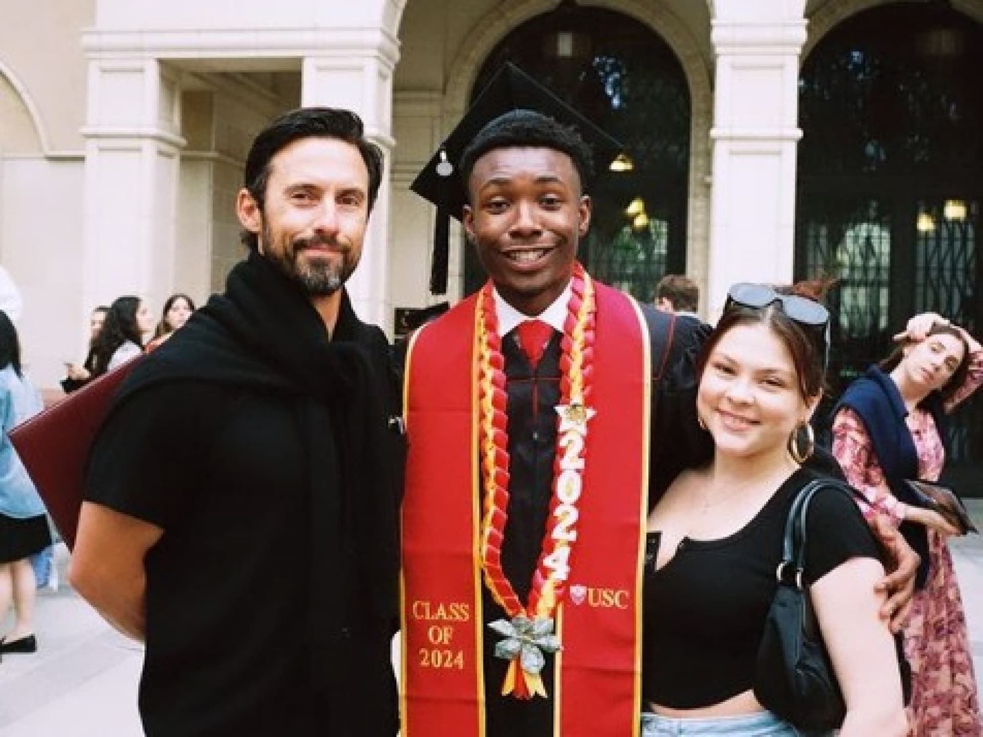 Milo Ventimiglia: Er ging zu Niles Fitch echtem Schulabschluss