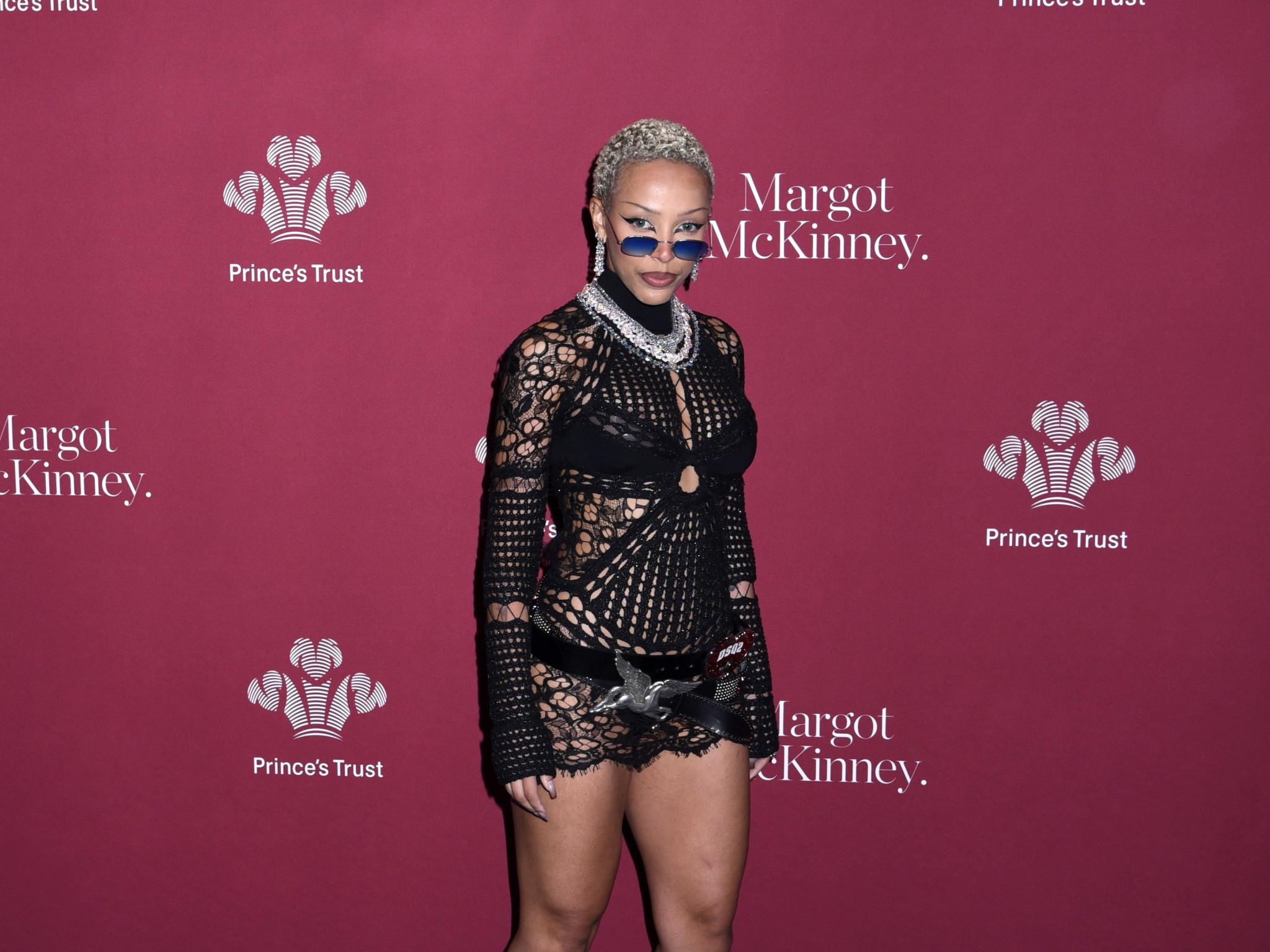 Doja Cat: Sie möchte keine "vermarktbare und kommerzielle Musik" mehr machen