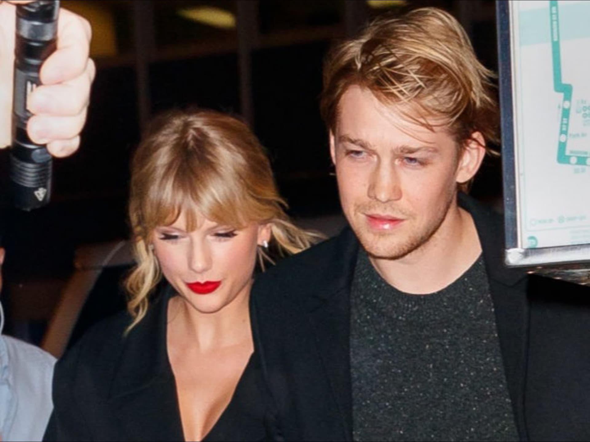 Joe Alwyn bricht Schweigen über seine Trennung von Taylor Swift und spricht...