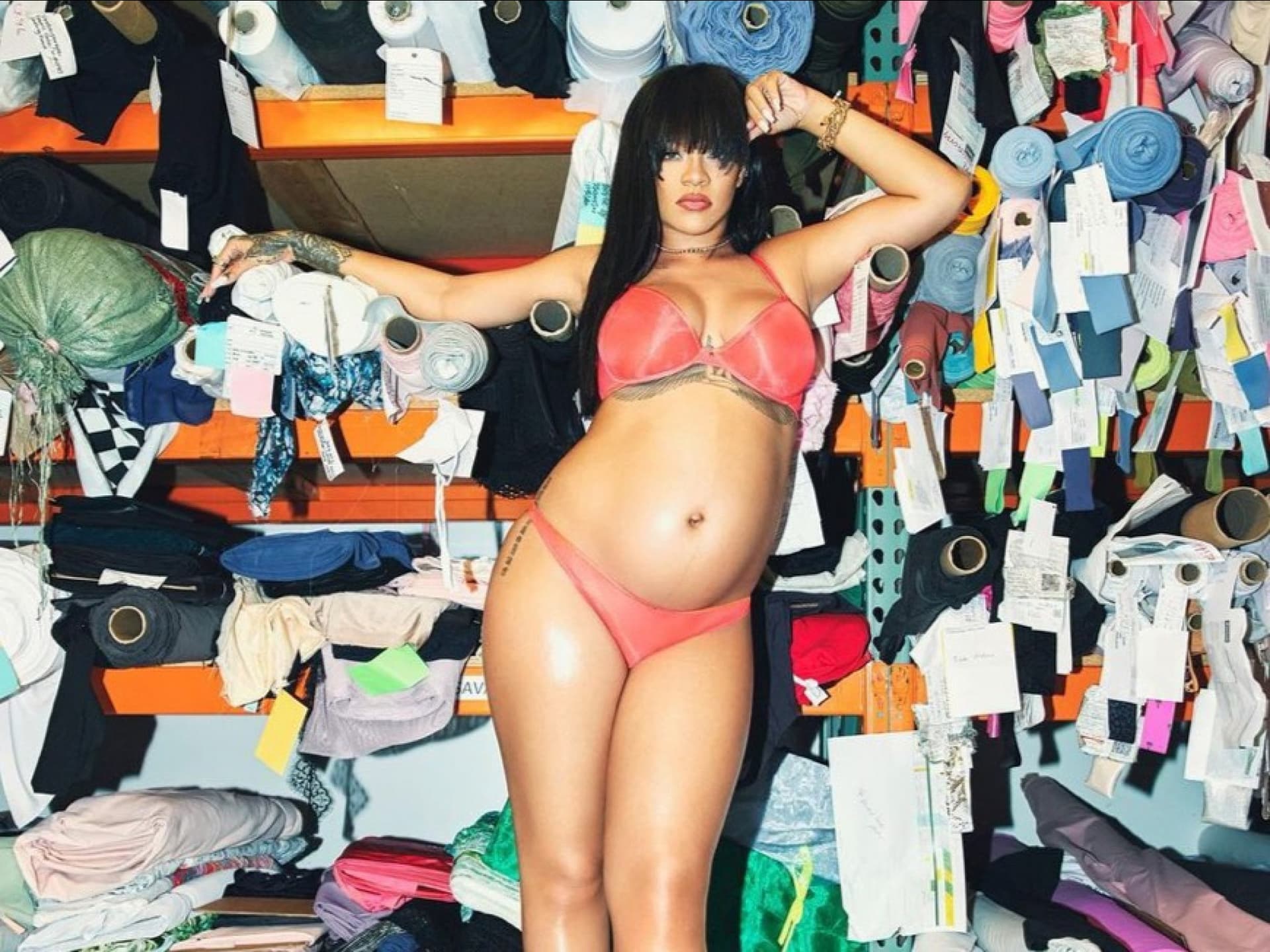 Rihanna veröffentlicht neue Savage X Fenty-Kollektion für Umstandsmode