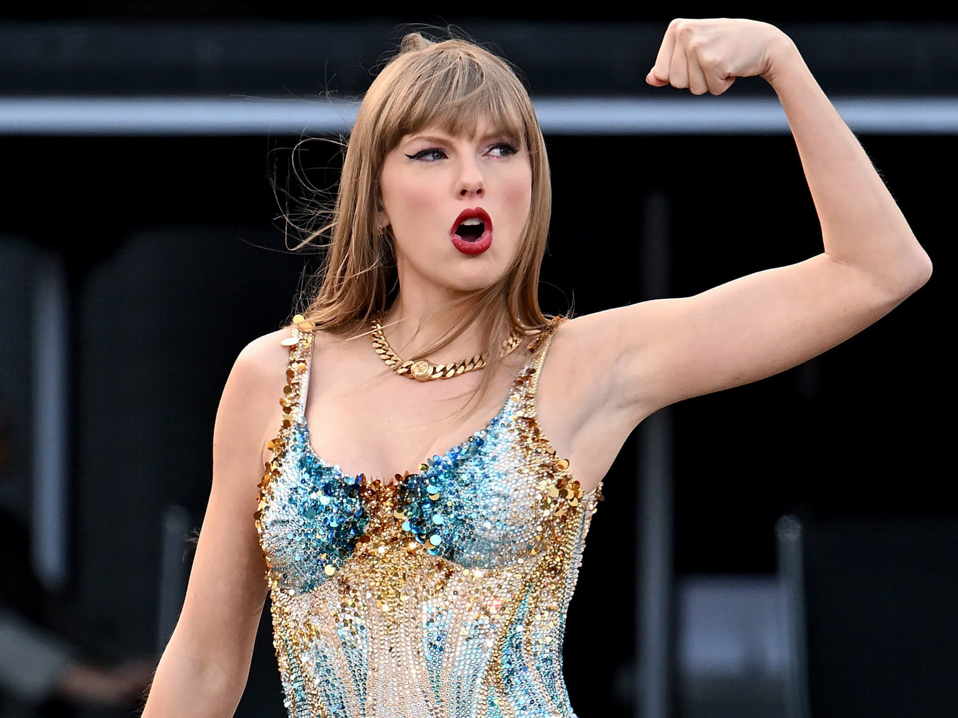 Ringo Starr lobt Taylor Swift als ,das, was der Beatlemania am nächsten...