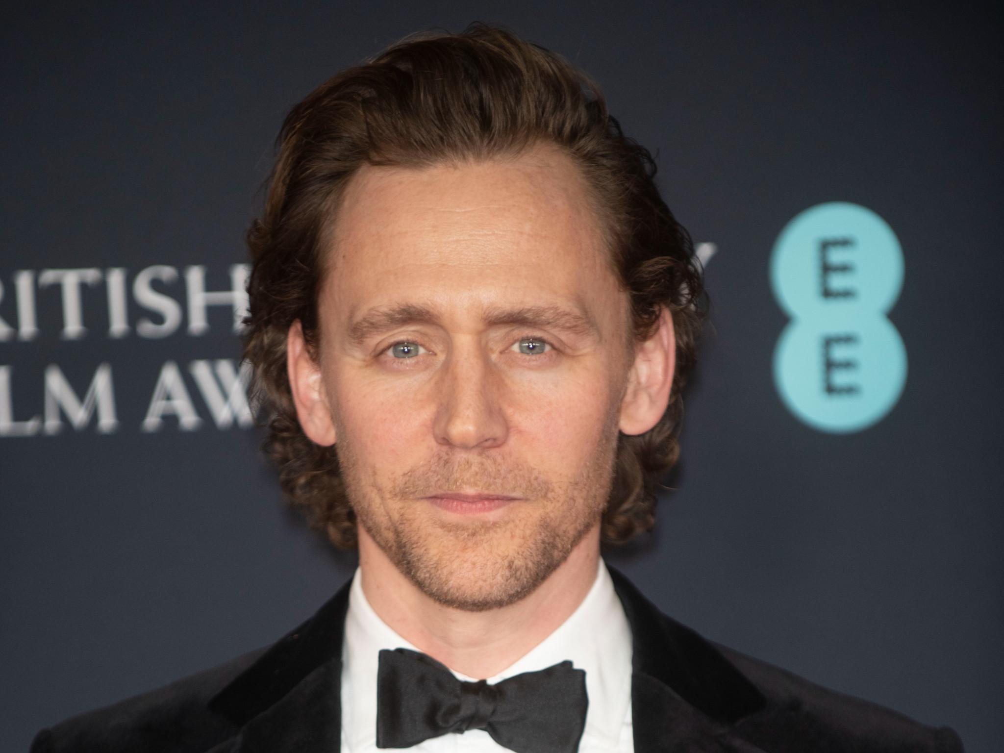 Tom Hiddleston: Er vertritt den britischen König