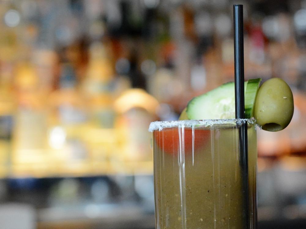 Tomatillos ersetzen die Tomaten in dieser grünen Bloody Mary