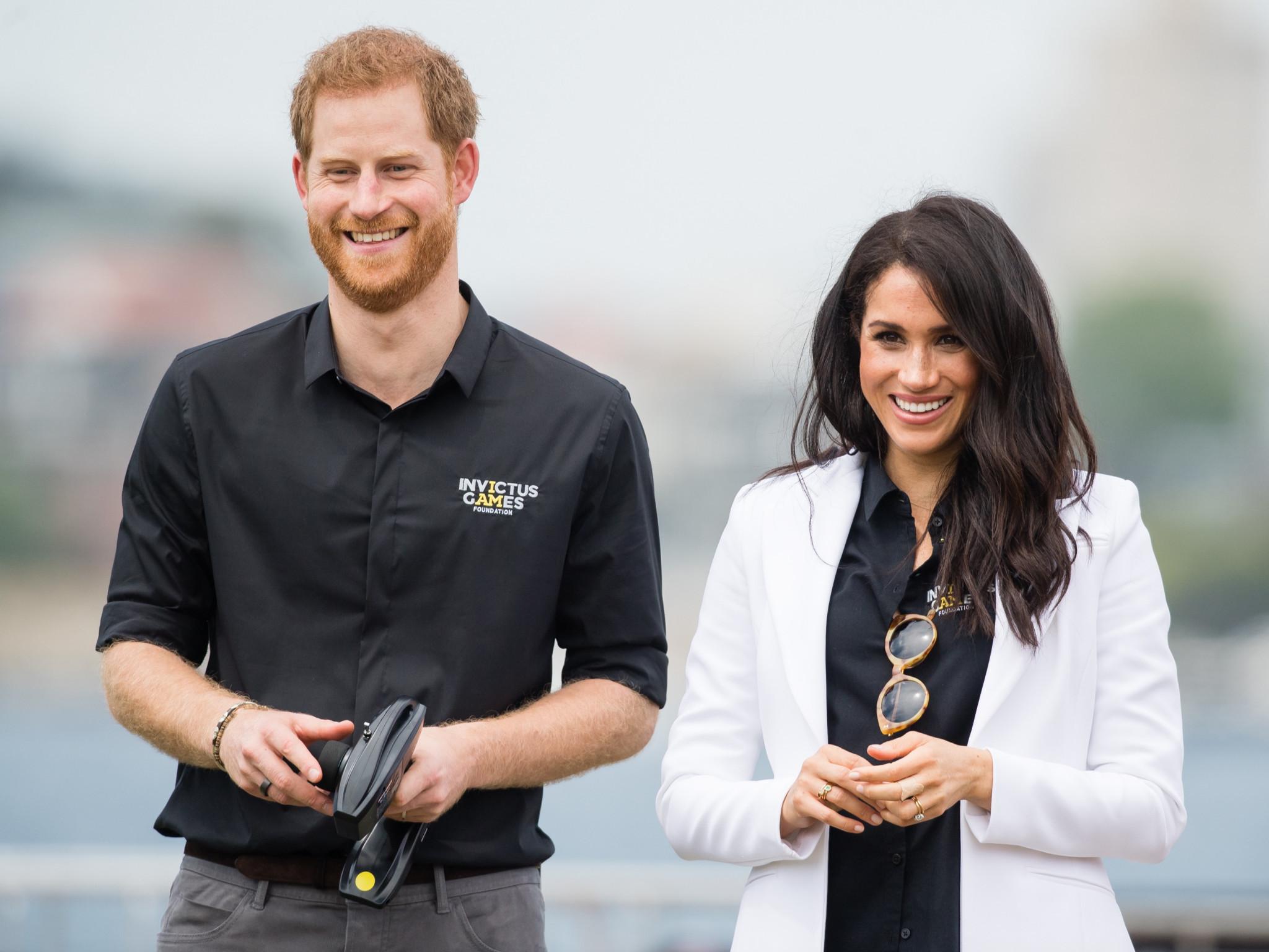 Prinz Harry: Mit Meghan zu Besuch in Nigeria