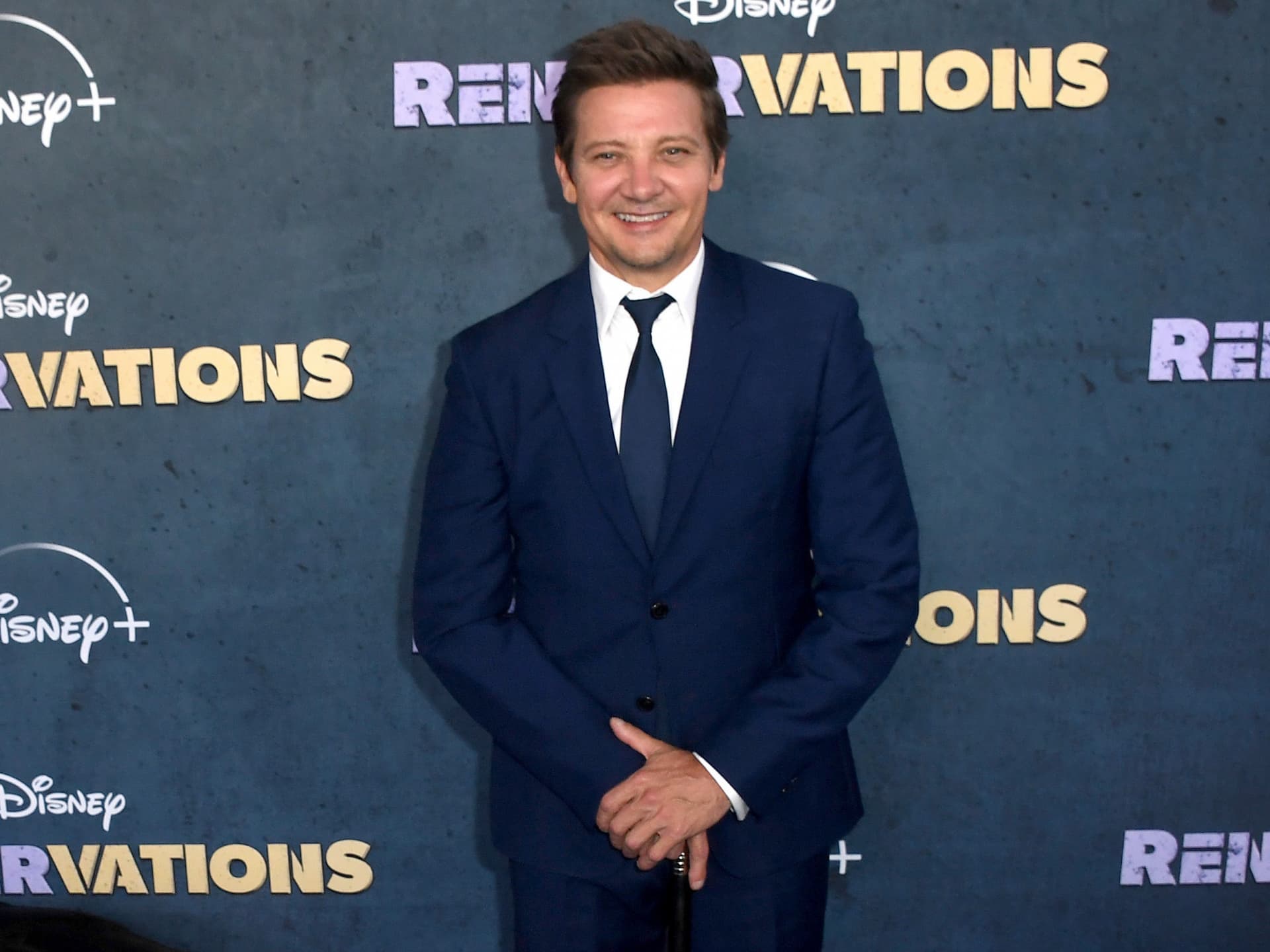 Jeremy Renners Tochter musste ,erwachsen werden', nachdem er bei einem Unfall mit...